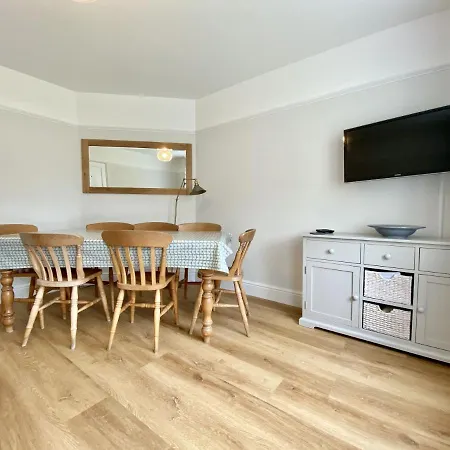 Treaaron Holiday home